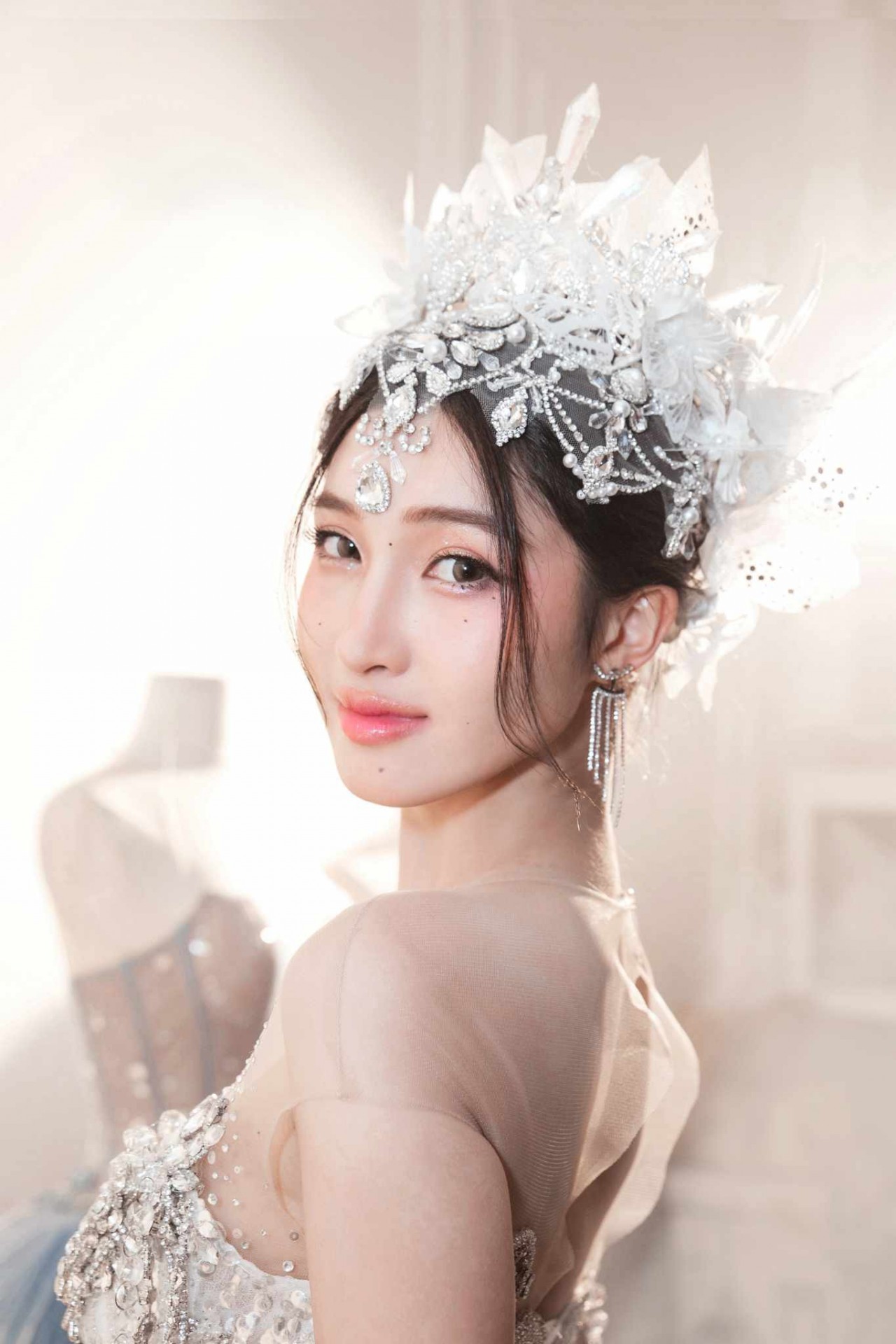 Hoa hậu Mai Phương, Á hậu Phương Nhi