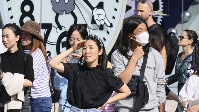 Nhật Bản: Thời tiết mùa Thu ấm áp bất thường, lập kỷ lục nhiệt độ cao trong lịch sử tháng 11
