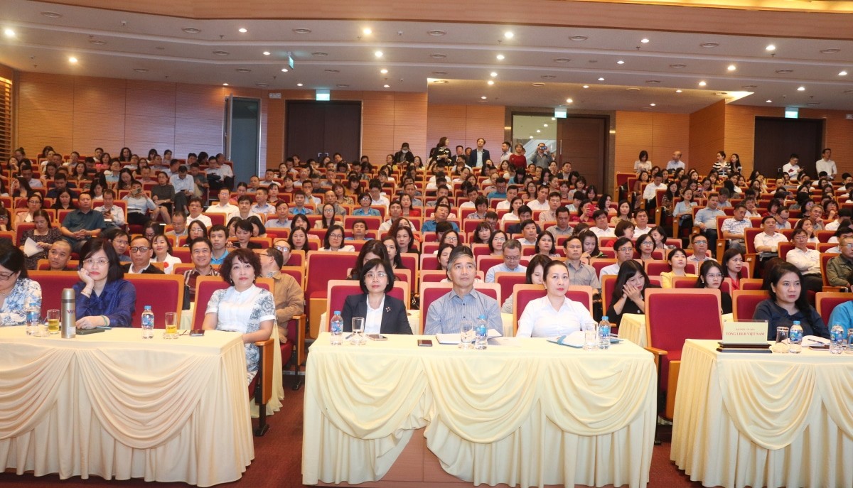 Hội nghị quán triệt Nghị quyết Đại hội Công đoàn Viên chức Việt Nam lần thứ VI tại Bộ Ngoại giao Hội nghị quán triệt Nghị quyết Đại hội Công đoàn Viên chức Việt Nam lần thứ VI tại Bộ Ngoại giao