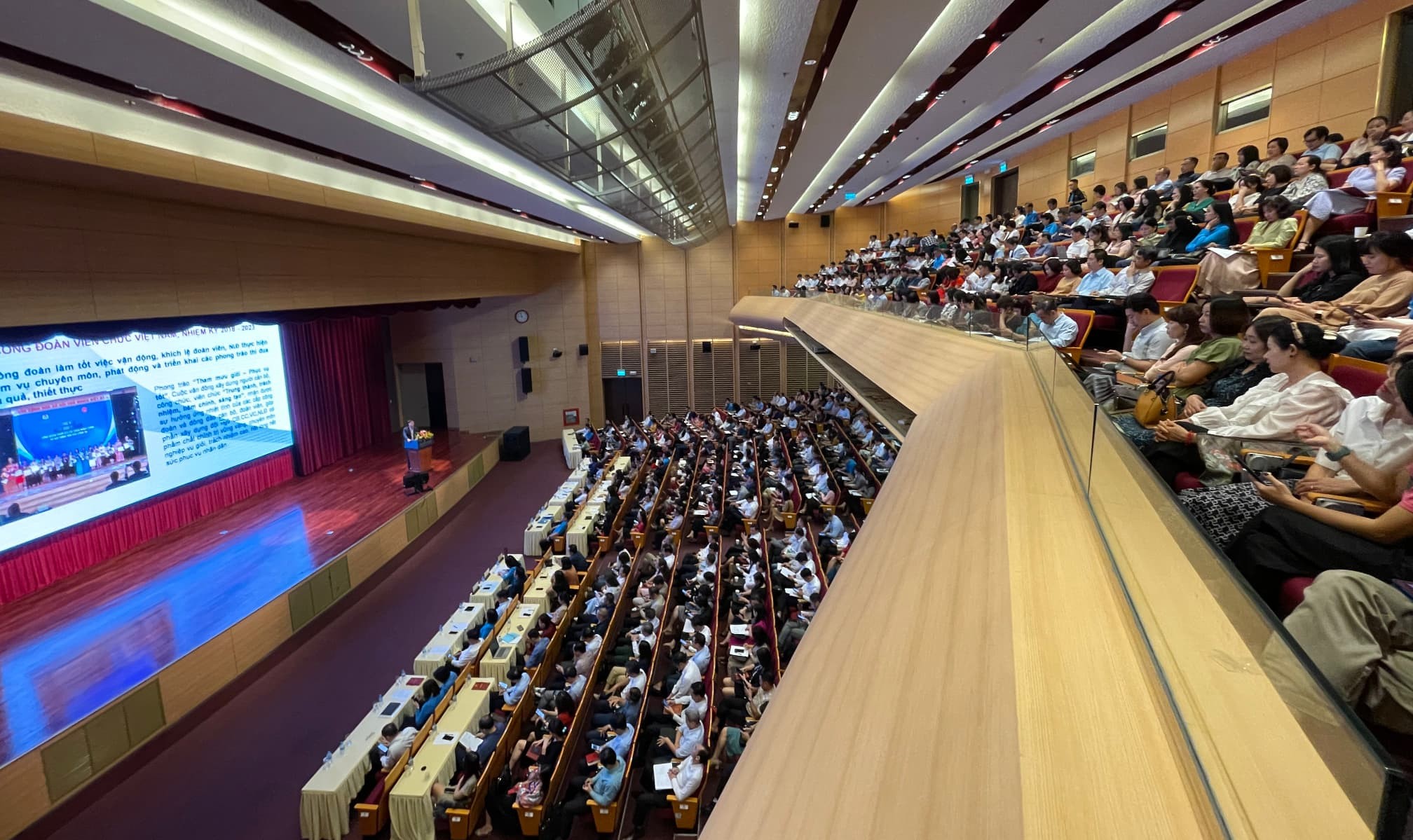 Hội nghị quán triệt Nghị quyết Đại hội Công đoàn Viên chức Việt Nam lần thứ VI tại Bộ Ngoại giao Hội nghị quán triệt Nghị quyết Đại hội Công đoàn Viên chức Việt Nam lần thứ VI tại Bộ Ngoại giao