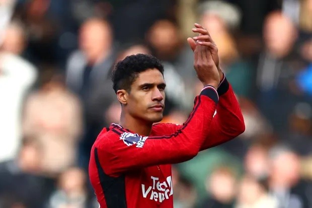 Chuyển nhượng cầu thủ: Man City liên hệ Florian Wirtz; MU có thể đàm phán David De Gea, Raphael Varane tính rời đi Chuyển nhượng cầu thủ: Man City liên hệ Florian Wirtz; MU có thể đàm phán David De Gea, Raphael Varane tính rời đi