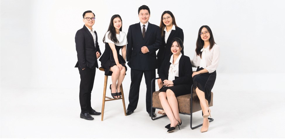 Đội ngũ giảng viên nhiệt huyết của Daruma Nihongo. Đội ngũ giảng viên nhiệt huyết của Daruma Nihongo.