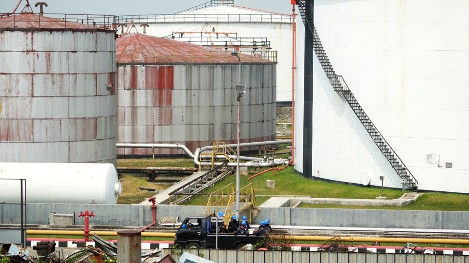 gia xang dau hom nay 242 bat tang tro lai co dau hieu cho thay nhu cau dan khoi sac