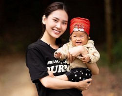 Hoa hậu Mai Phương khánh thành nhà bếp ăn nhân ái tại một điểm trường mầm non tỉnh Bắc Kạn