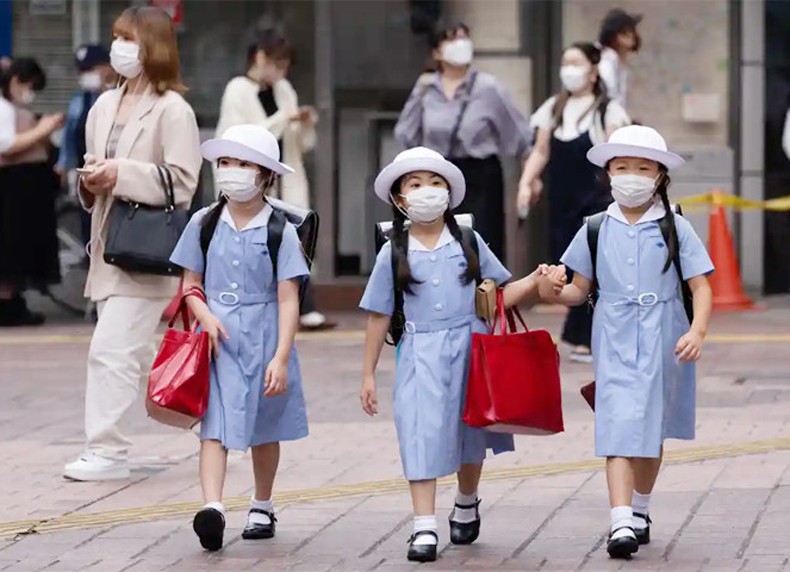 Cha mẹ Nhật không muốn sinh thêm con Cha mẹ Nhật không muốn sinh thêm con, lý do là gì?