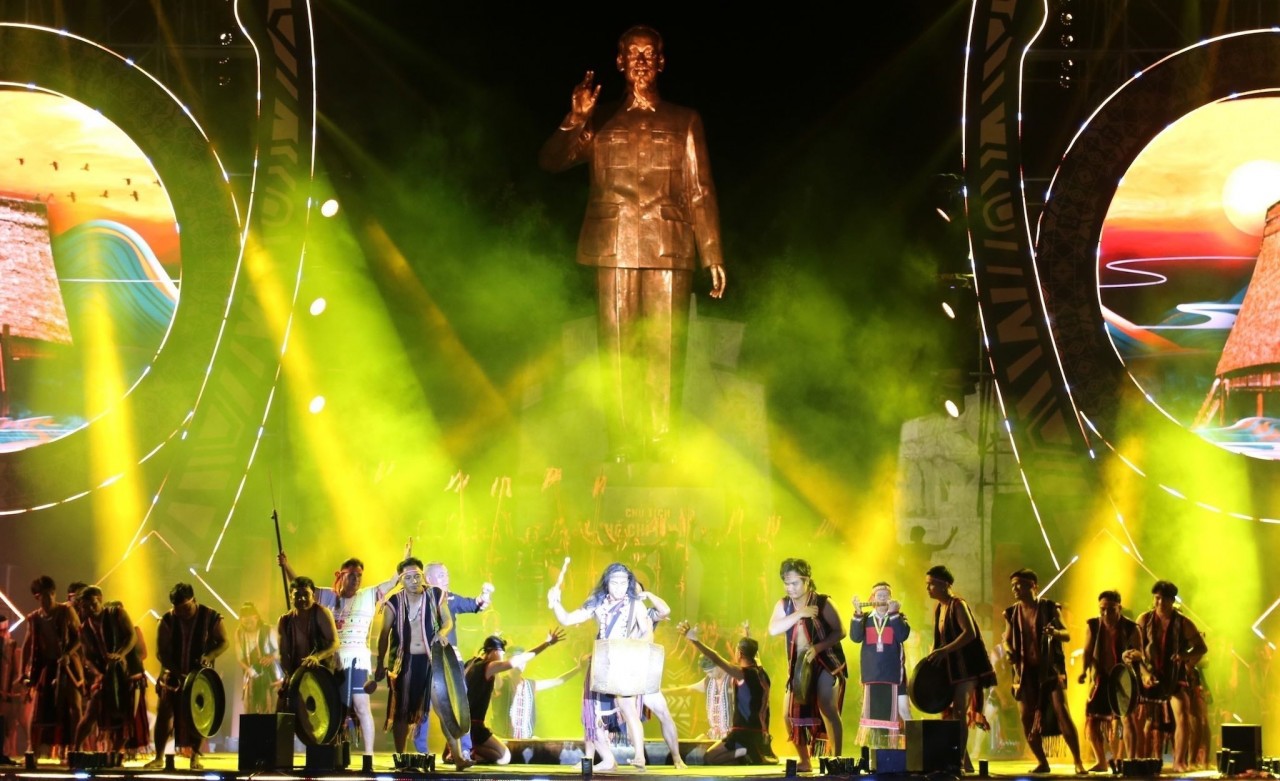 Tuần Văn hóa - Du lịch Gia Lai 2023: Quảng bá các giá trị nổi bật, đặc sắc mang đậm sắc màu văn hóa Tây Nguyên Tuần Văn hóa - du lịch Gia Lai 2023: Quảng bá các giá trị nổi bật, đặc sắc mang đậm sắc màu văn hóa Tây Nguyên