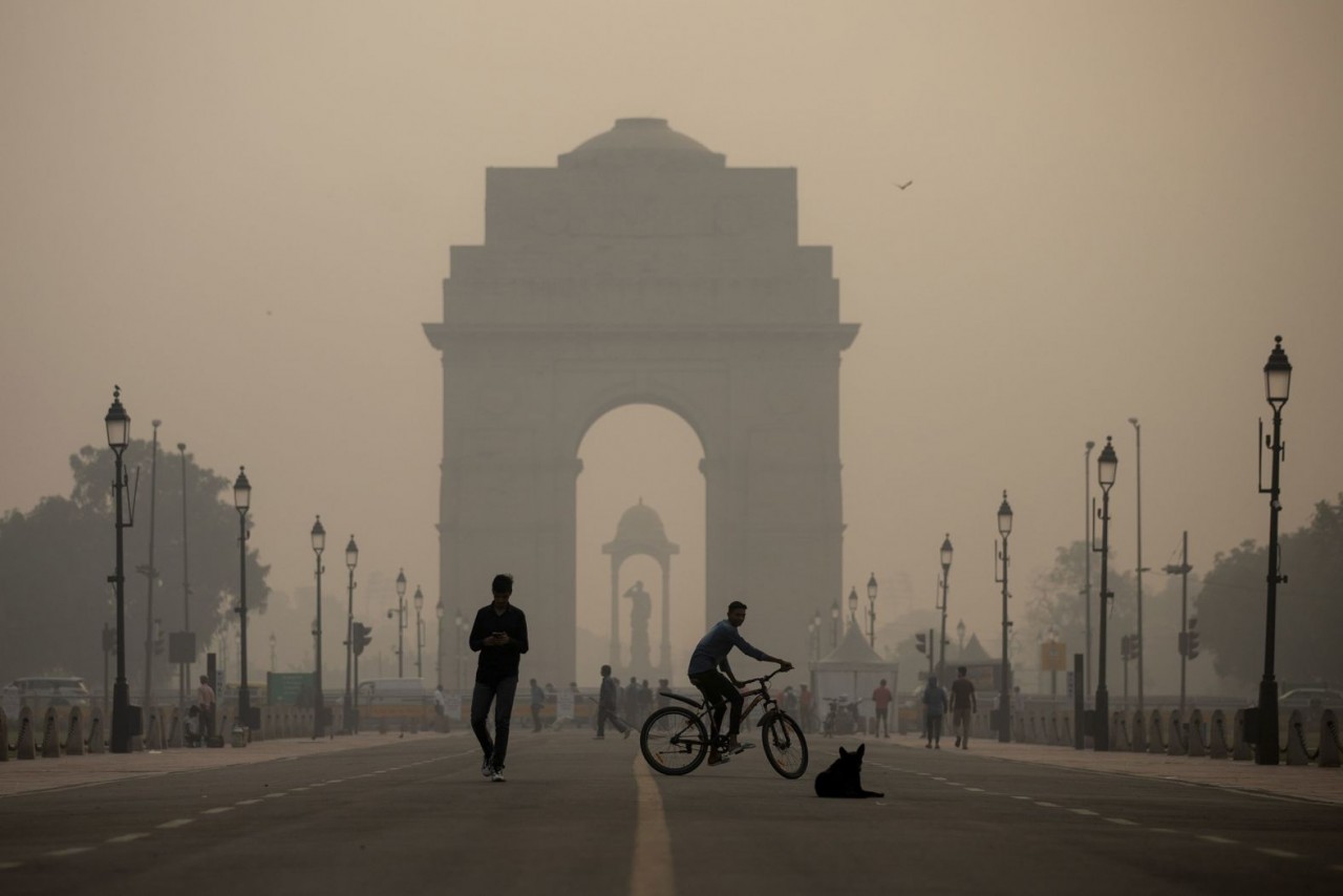 Ảnh ấn tượng (6 12/11): Nga họp kín về chiến dịch quân sự, Ukraine nói về tự chủ vũ khí, Ngoại trưởng Mỹ bất ngờ tới Iraq, Israel tấn công trên bộ Gaz