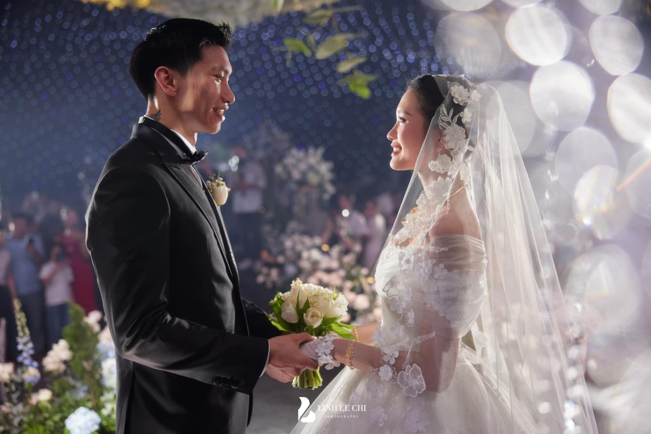 Chiêm ngưỡng loạt ảnh cưới của Đoàn Văn Hậu - Doãn Hải My