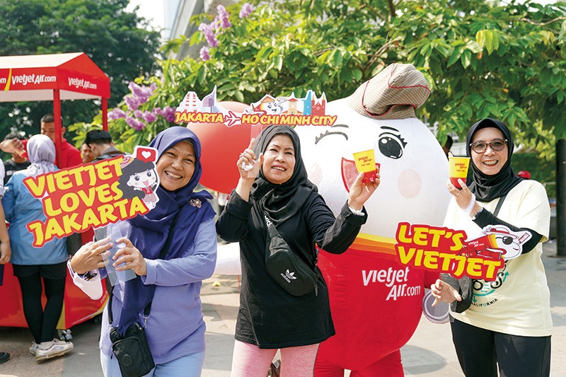 Vietjet liên tục mở các đường bay quốc tế  mới.