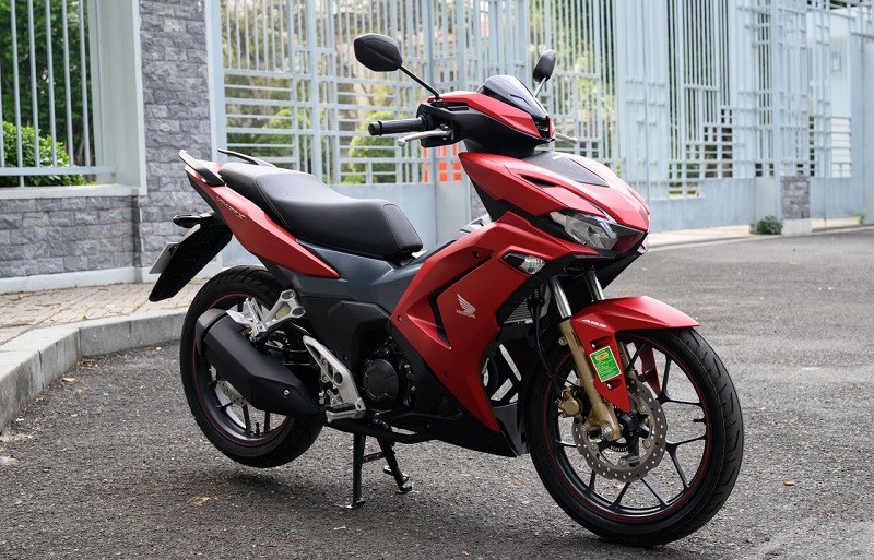 Cập nhật bảng giá xe Honda Winner X mới nhất tháng 11/2023.
