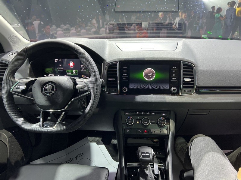 Cận cảnh Skoda Karoq 2023 vừa ra mắt tại Việt Nam, giá từ 999 triệu đồng