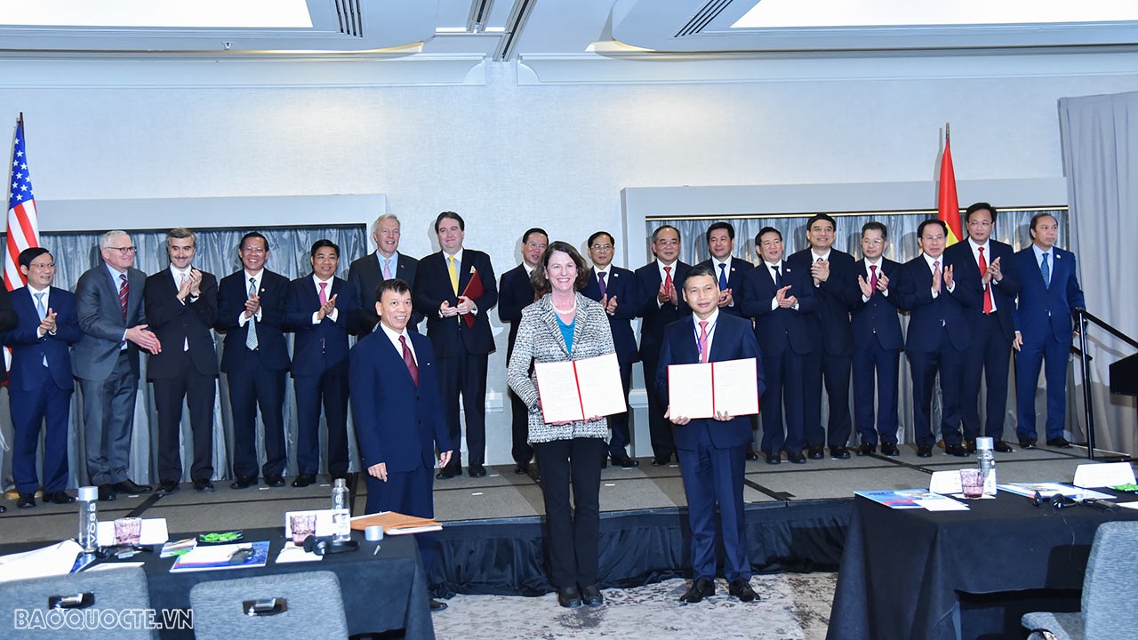 APEC 2023: Chủ tịch nước Võ Văn Thưởng dự Tọa đàm kết nối doanh nghiệp và địa phương Việt Nam-Hoa Kỳ