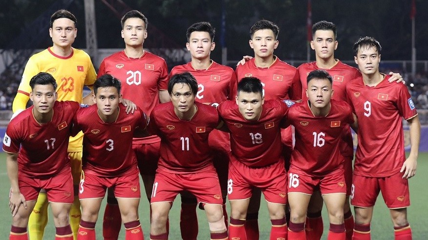 tran doi tuyen viet nam thang philippines vff thuong tien dong vien cac cau thu van toan xuat sac nhat