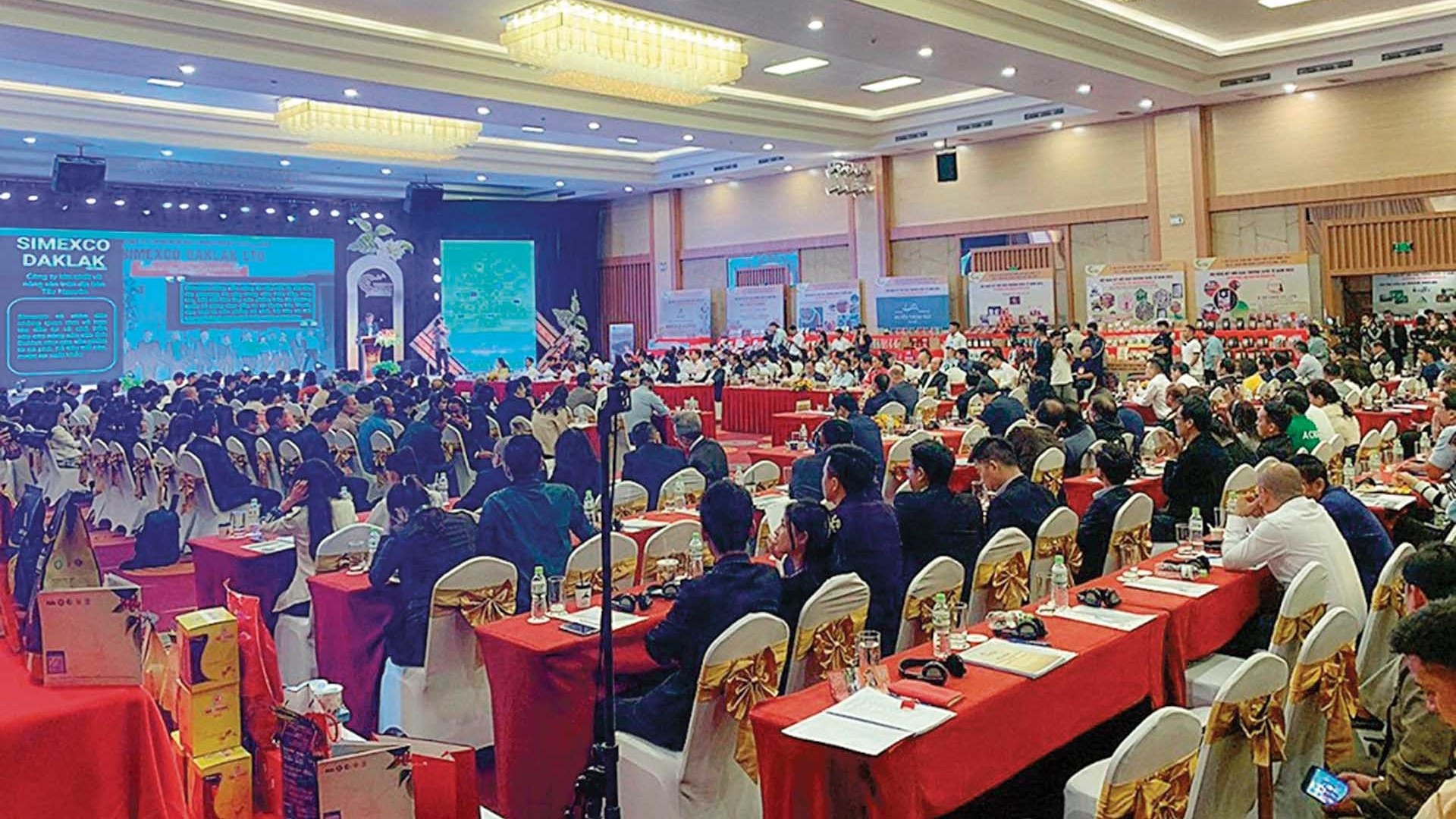 Kiều bào - cầu nối đưa Đắk Lắk ra thế giới