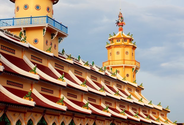 Kiệt tác kiến trúc tôn giáo độc đáo ở Tây Ninh