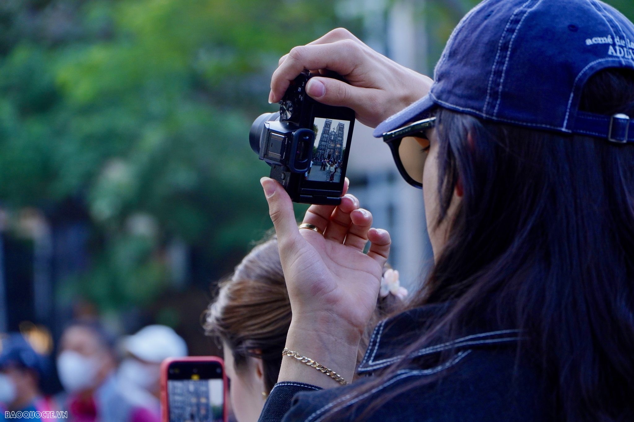 Nhà thờ Lớn - Sức hấp dẫn khó cưỡng với du khách quốc tế