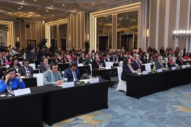 Phó Thủ tướng: Nâng cao hiệu quả các khuôn khổ, cơ chế hợp tác giữa các Hội quốc gia trong thực hiện sứ mệnh nhân đạo Phó Thủ tướng: Nâng cao hiệu quả các khuôn khổ, cơ chế hợp tác giữa các Hội quốc gia trong thực hiện sứ mệnh nhân đạo