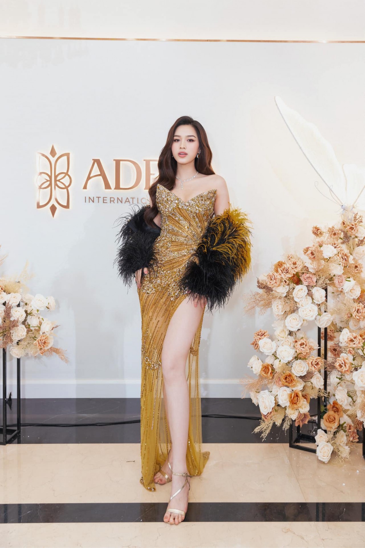 Nhan sắc Hoa hậu Đỗ Thị Hà Nhan sắc Hoa hậu Đỗ Thị Hà