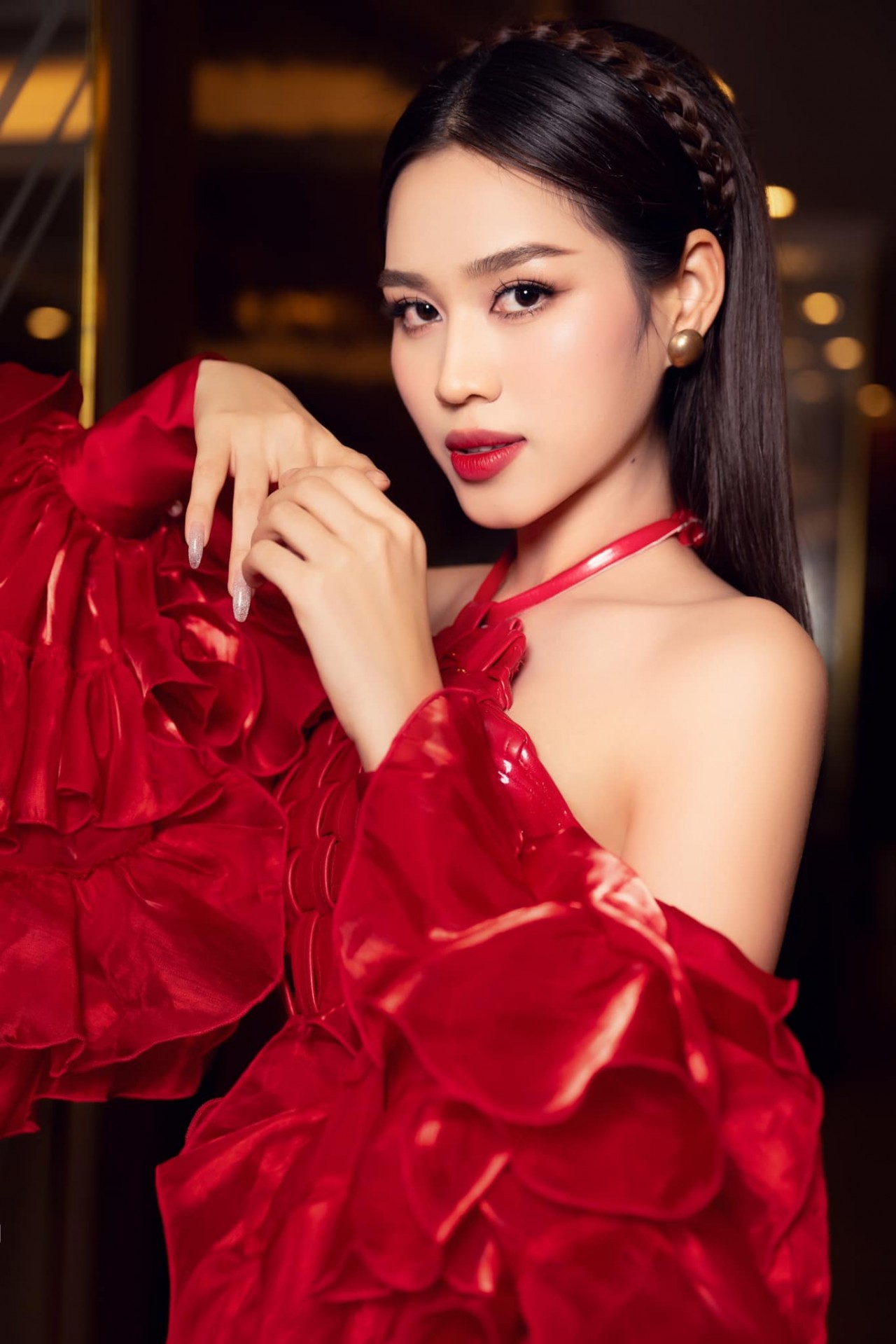 Nhan sắc Hoa hậu Đỗ Thị Hà Nhan sắc Hoa hậu Đỗ Thị Hà