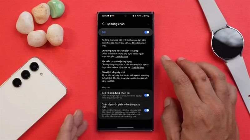 Bật Auto Blocker trên Samsung giúp điện thoại được bảo vệ an toàn hơn Bật Auto Blocker trên Samsung giúp điện thoại được bảo vệ an toàn hơn