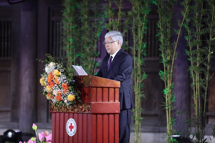 Phát động chiến dịch 77 ngày vận động 1,2 triệu suất quà Tết cho người khó khăn Phát động chiến dịch 77 ngày vận động 1,2 triệu suất quà Tết cho người khó khăn