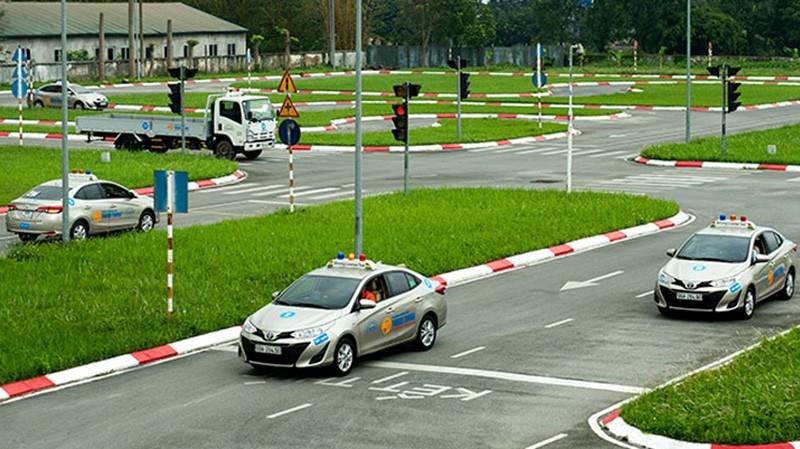 Thi bằng lái xe B2 năm 2023: 05 quy định cần biết Thi bằng lái xe B2 năm 2023: 05 quy định cần biết