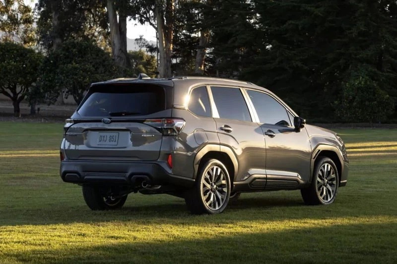 Cận cảnh Subaru Forester 2025 vừa trình làng