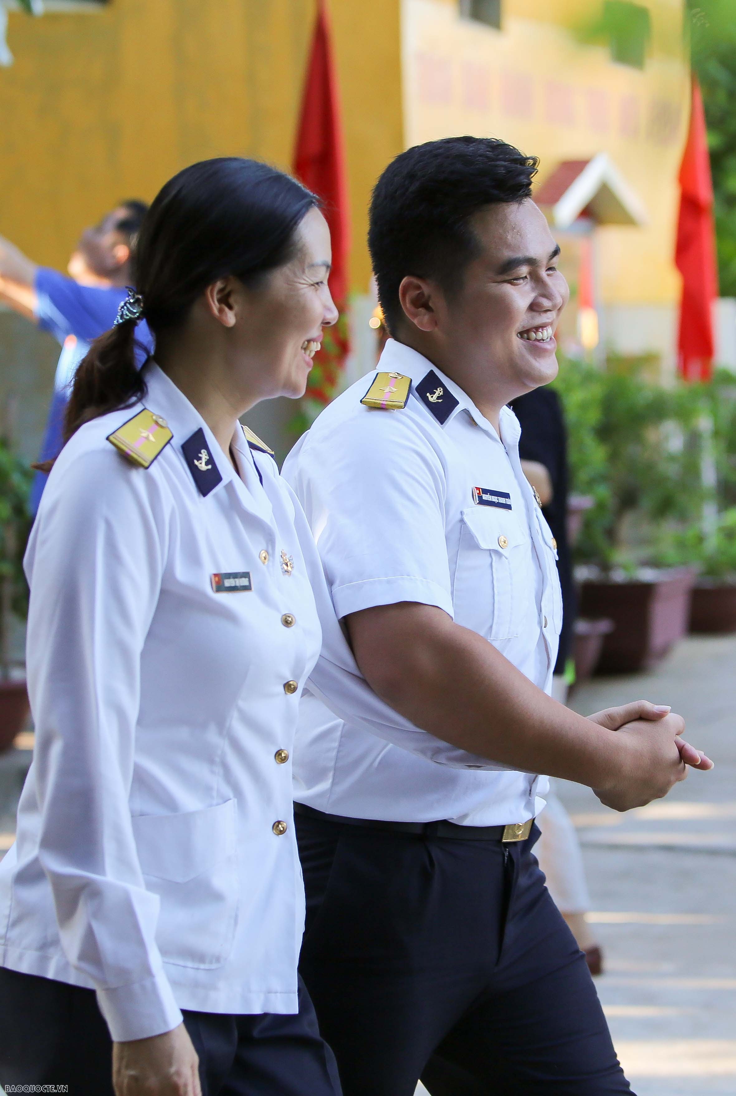 Vượt sóng vào An Bang