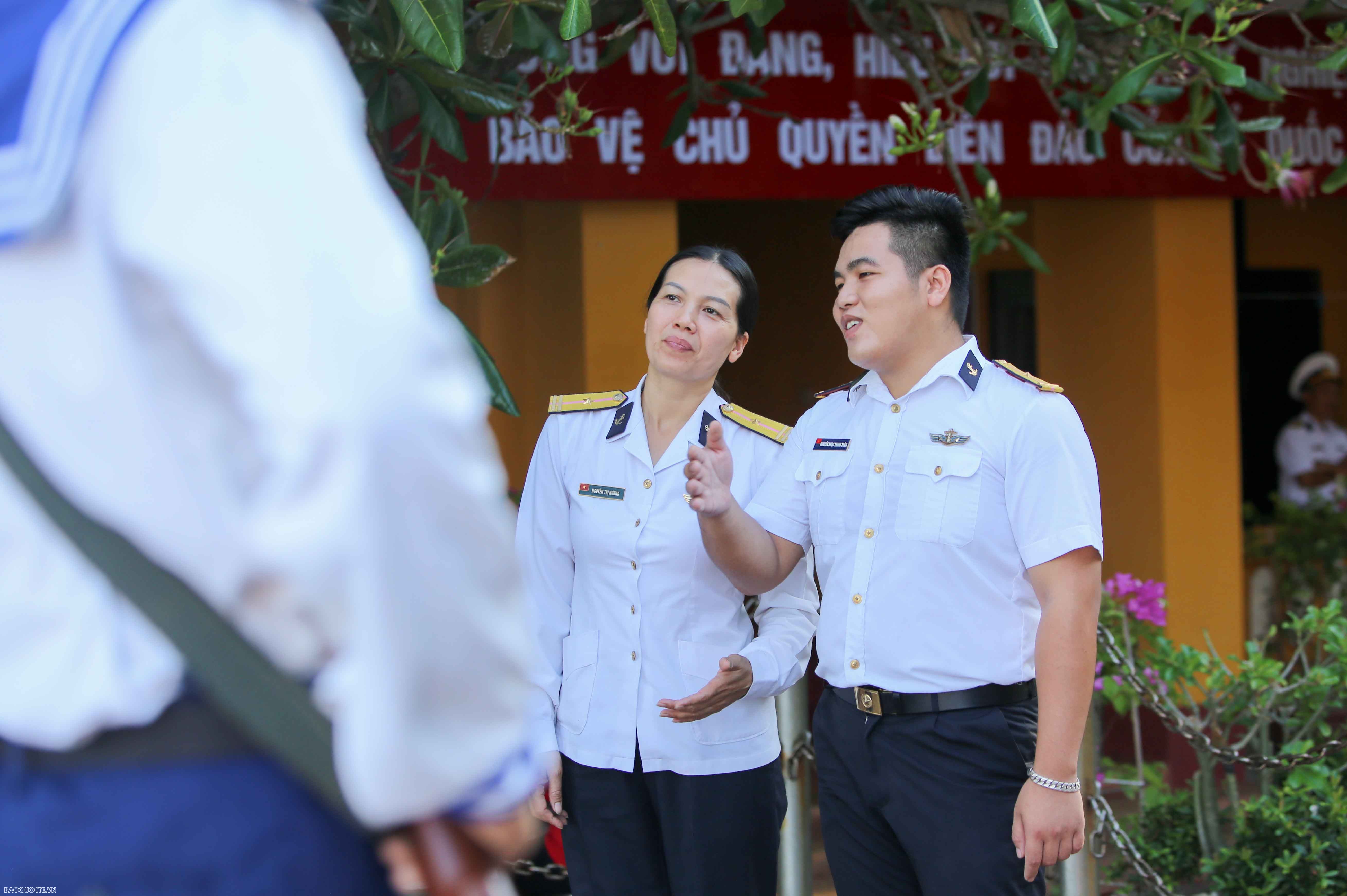 Vượt sóng vào An Bang