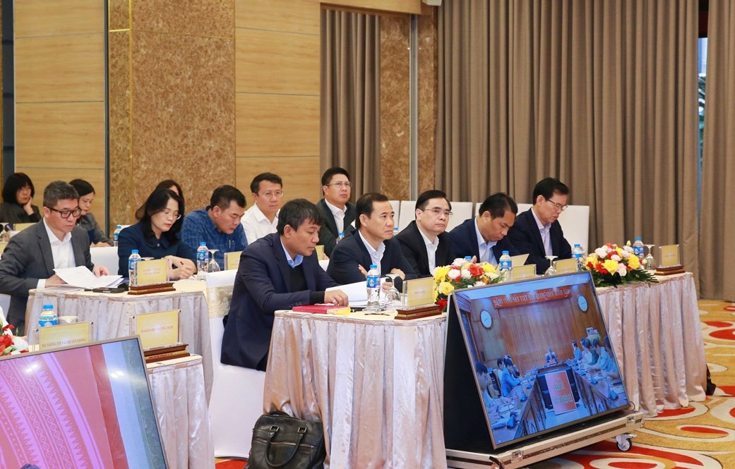 Các đại biểu tham dự hội nghị. Các đại biểu tham dự hội nghị.