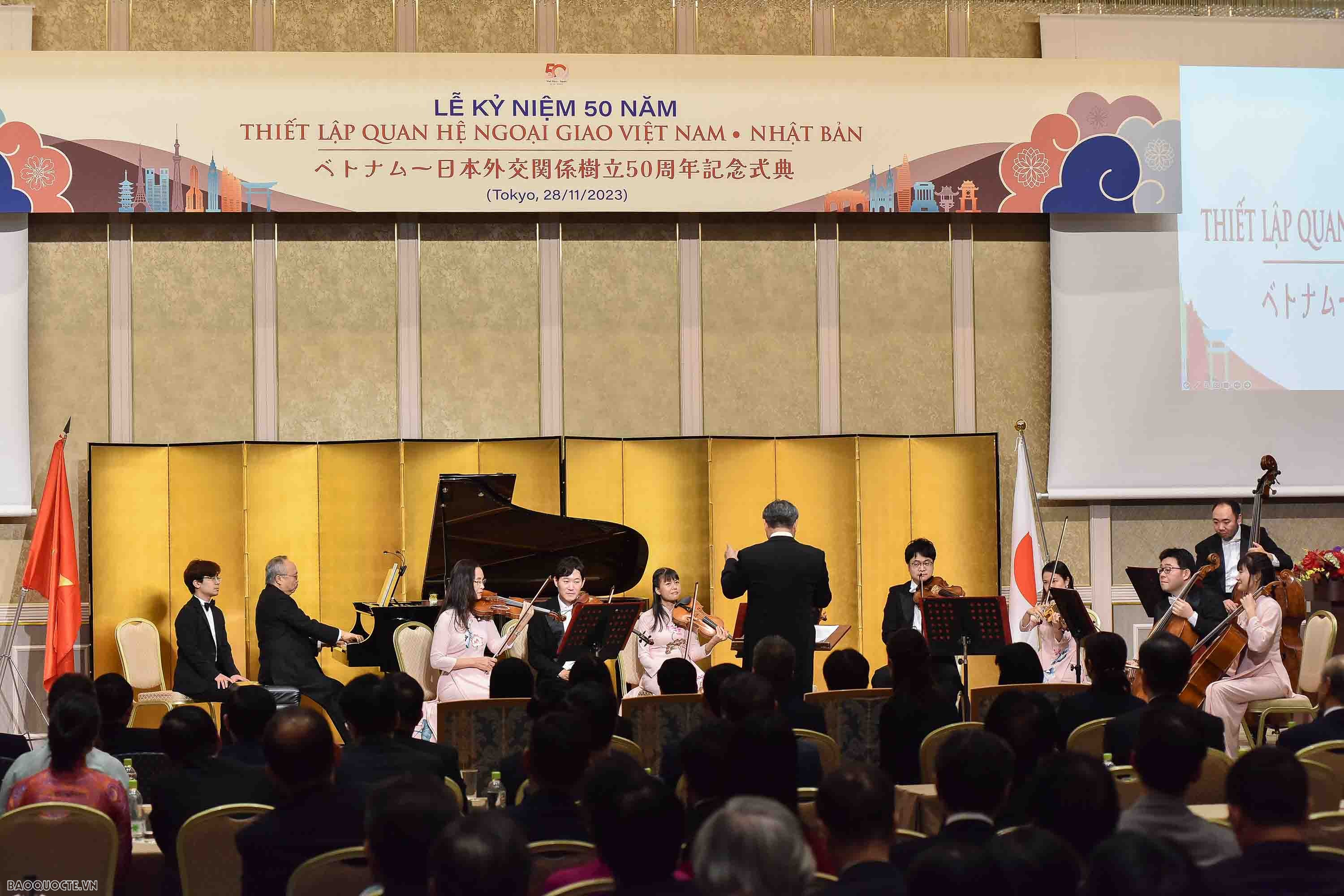 Đưa quan hệ Việt Nam-Nhật Bản sang một trang sử mới Đưa quan hệ Việt Nam-Nhật Bản sang một trang sử mới, với tầm nhìn 50 năm tiếp theo