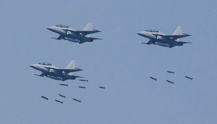 Hàn Quốc chuyển giao 2 chiến đấu cơ cho một quốc gia Trung Âu Hàn Quốc chuyển giao 2 chiến đấu cơ cho một quốc gia Trung Âu