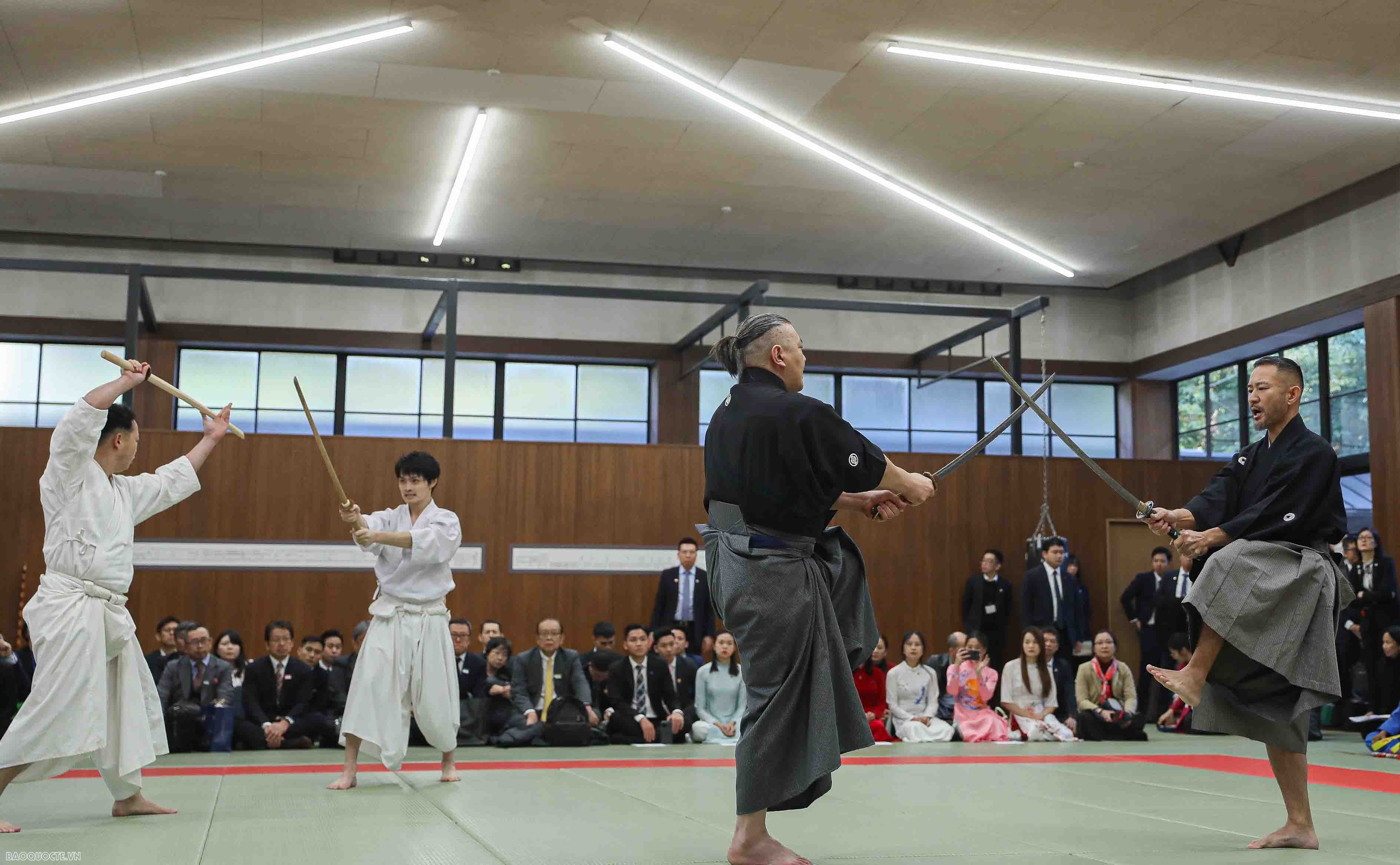 Những hình ảnh ấn tượng của Chủ tịch nước và Phu nhân trong chuyến thăm chính thức Nhật Bản