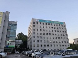 Hàn Quốc: Seoul sẽ thí điểm sử dụng robot trợ giảng giáo viên tiếng Anh