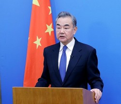 Tiểu sử Bộ trưởng Ngoại giao Trung Quốc Vương Nghị