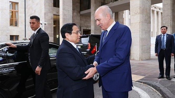 thu tuong chinh phu pham minh chinh gap chu tich quoc hoi tho nhi ky numan kurtulmus