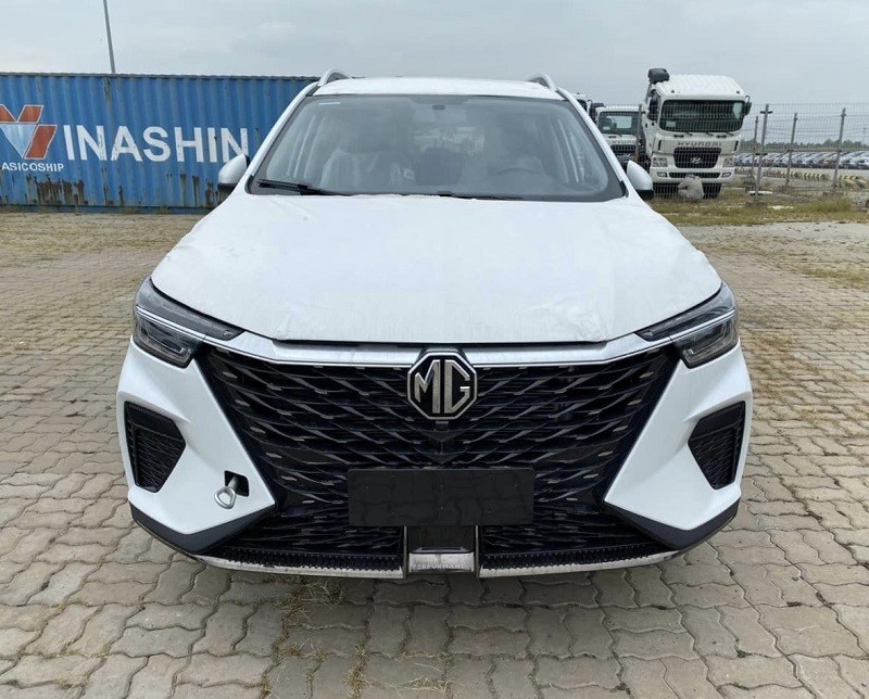 Cận cảnh MG RX5 2023 bản tiêu chuẩn vừa về Việt Nam, giá từ 699 triệu đồng