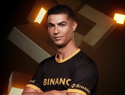 Siêu sao Cristiano Ronaldo bị kiện đòi 1 tỷ USD vì quảng cáo cho Binance
