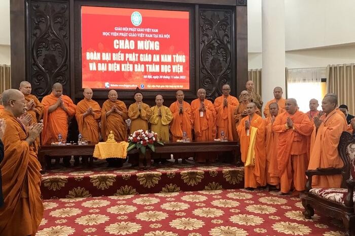 Học viện Phật giáo Việt Nam sẵn sàng đón tiếp các sư thầy Phật giáo An Nam tông sang tu học Học viện Phật giáo Việt Nam sẵn sàng đón tiếp các sư thầy Phật giáo An Nam tông sang tu học