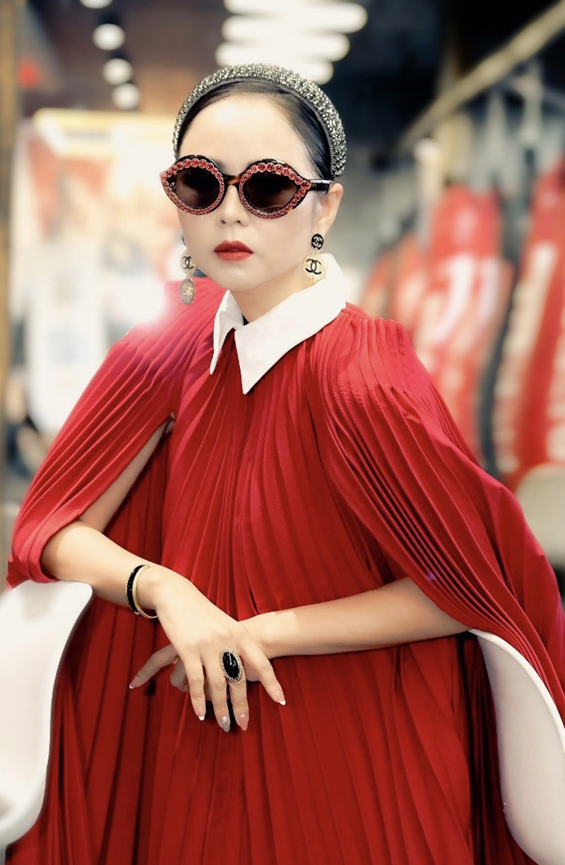 Doanh nhân Bùi Thanh Hương – Chủ tịch mạng lưới Nữ lãnh đạo toàn cầu HWLN.