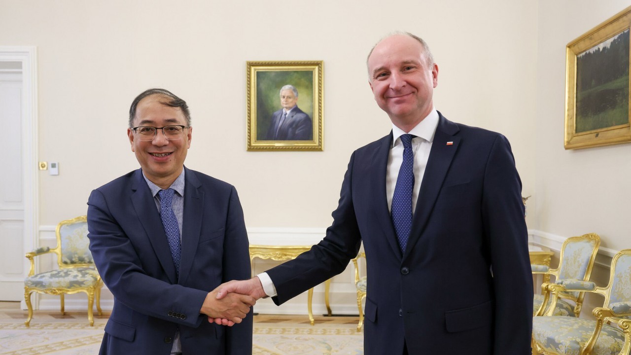 Đại sứ Nguyễn Hùng chào từ biệt, kết thúc nhiệm kỳ tại Ba Lan