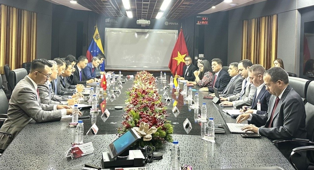 Đoàn công tác làm việc với phía Venezuela Đoàn công tác làm việc với phía Venezuela