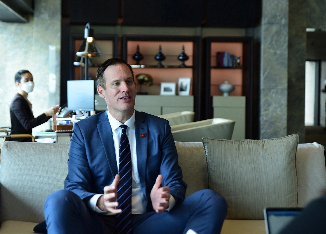 Chủ tịch EuroCham: Con đường tới tăng trưởng xanh bền vững của Việt Nam đầy tiềm năng Chủ tịch EuroCham: Con đường tới tăng trưởng xanh bền vững của Việt Nam đầy tiềm năng