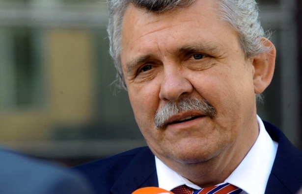 Cựu nghị sĩ Slovakia muốn nước này rút khỏi EU và NATO Cựu nghị sĩ Slovakia muốn nước này rút khỏi EU và NATO