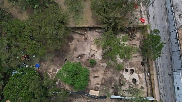 mexico phat hien nhieu ngoi mo co nien dai 3500 nam