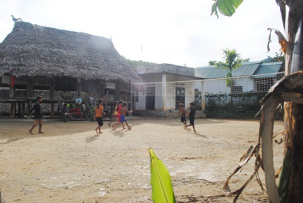 Sức sống mới trên vùng cao Tà Lu Sức sống mới trên vùng cao Tà Lu