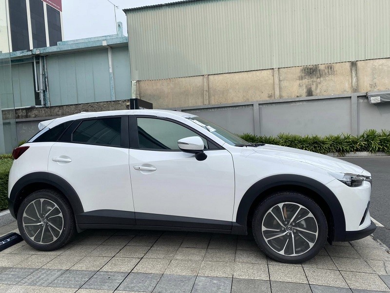 Cận cảnh Mazda CX-3 phiên bản tiêu chuẩn mới, giá chỉ 524 triệu đồng Cận cảnh Mazda CX-3 phiên bản tiêu chuẩn mới, giá chỉ 524 triệu đồng