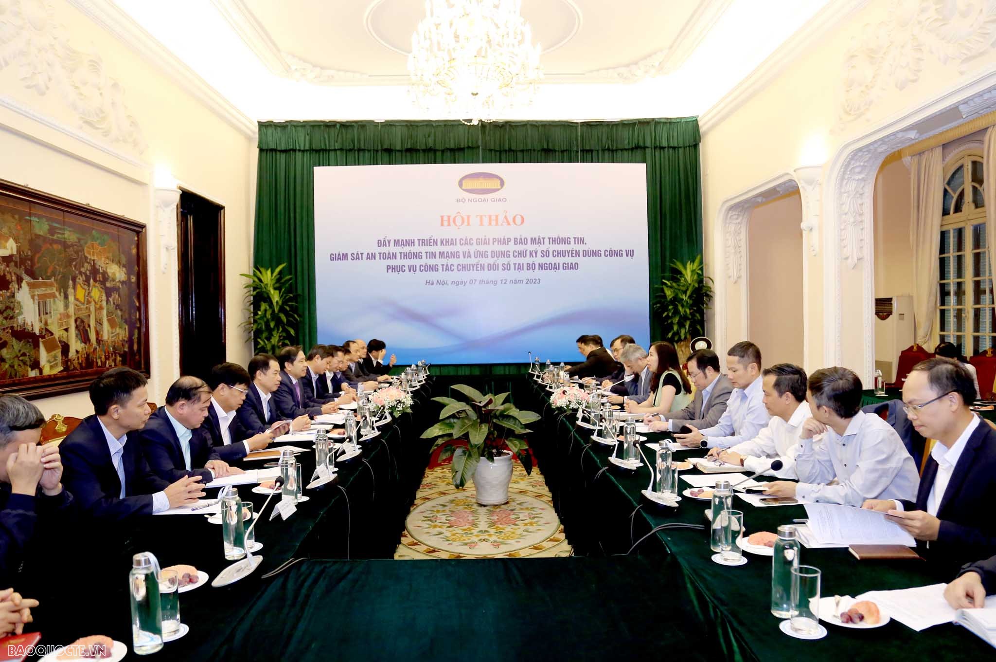 Đẩy mạnh triển khai các giải pháp phục vụ công tác chuyển đổi số tại Bộ Ngoại giao