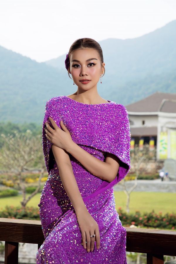 Siêu mẫu Thanh Hằng