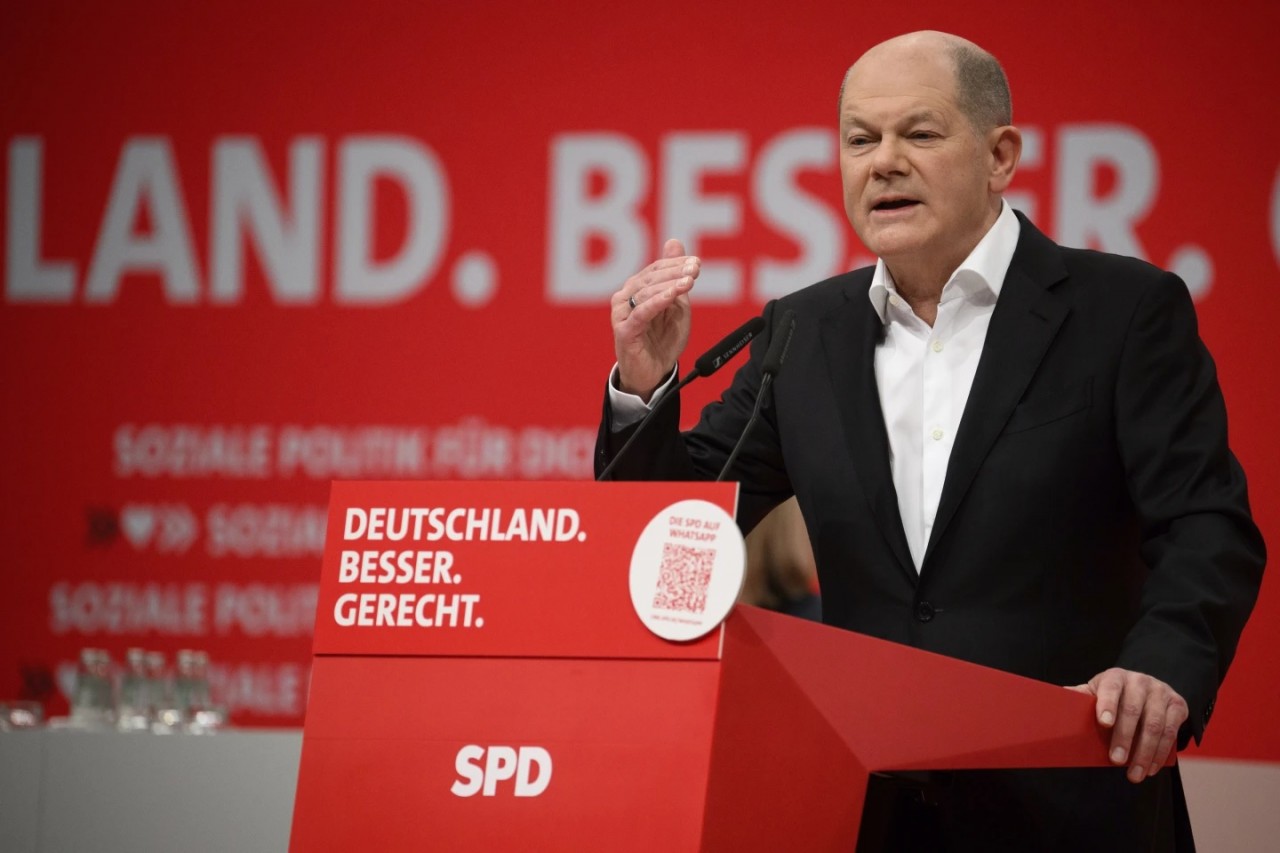 Đức cam kết tiếp tục hỗ trợ tài chính cho Ukraine. (Nguồn: AP) Đức cam kết tiếp tục hỗ trợ tài chính cho Ukraine. (Nguồn: AP)